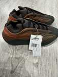 vand/schimb adidas YZY 700 V3