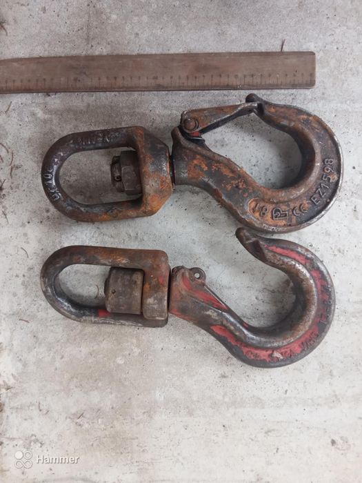 Продавам кука за индустриален кран