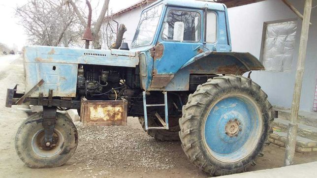 МТЗ-80 трактор срочно сотилади