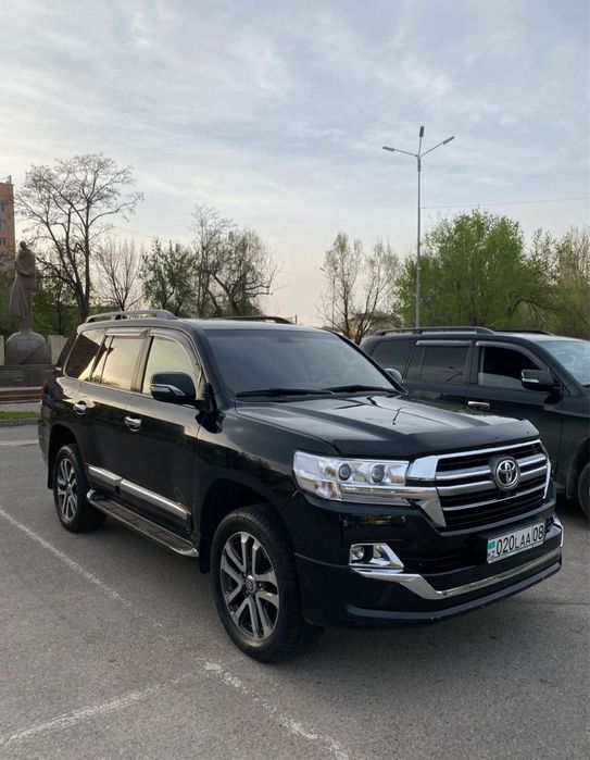 Автопрокат с водителем на любое мероприятие