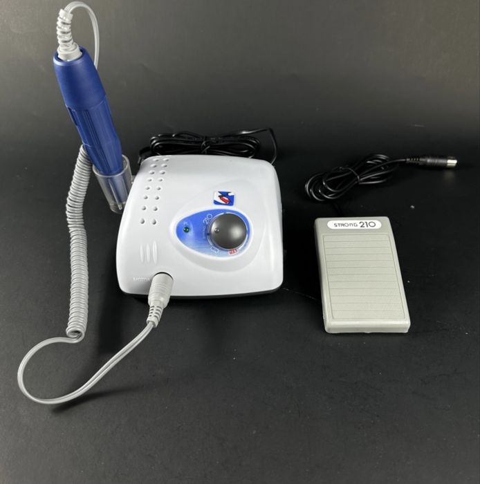 Продам аппарат strong 210,для маникюра