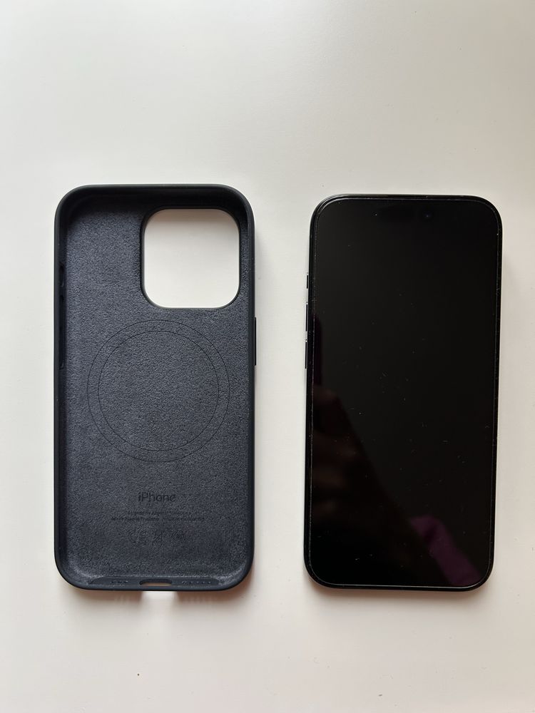 Продава се: Iphone 15 pro