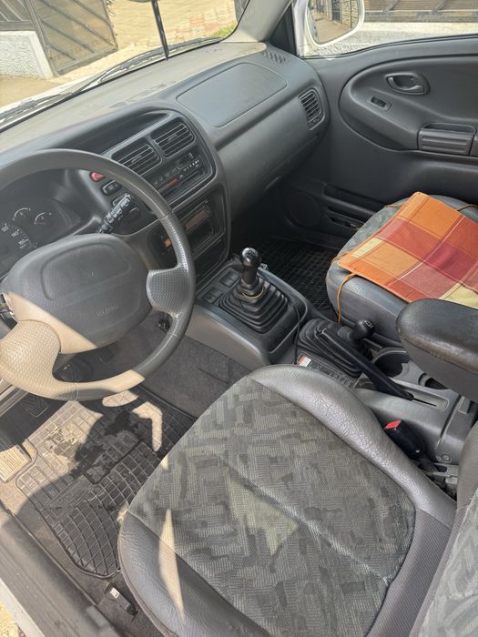 Grand vitara 1,6 2000