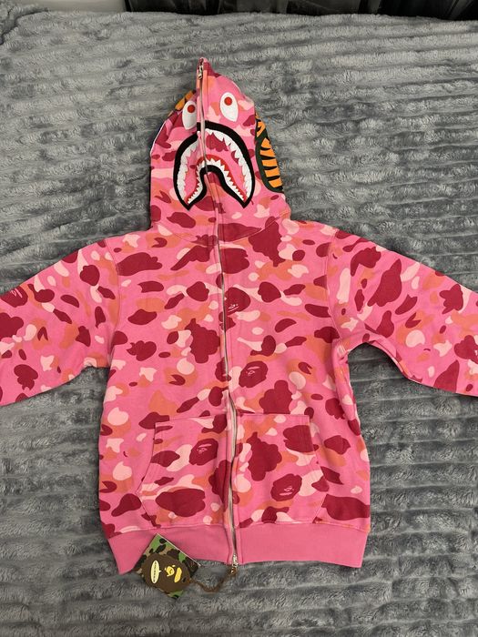 A bathing ape pink hodie