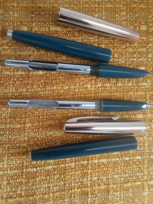 Doua stilouri made in China, vitange