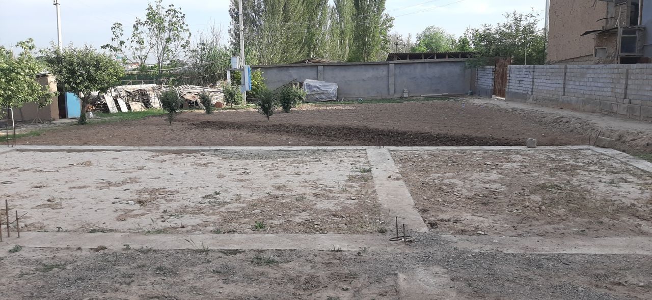 Toshkent tumani shoroda joylashgan uchastka