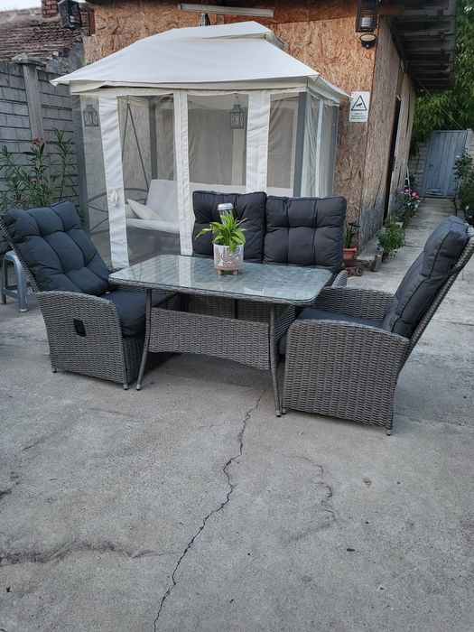 Set mobilier de gradina  de 4 persona