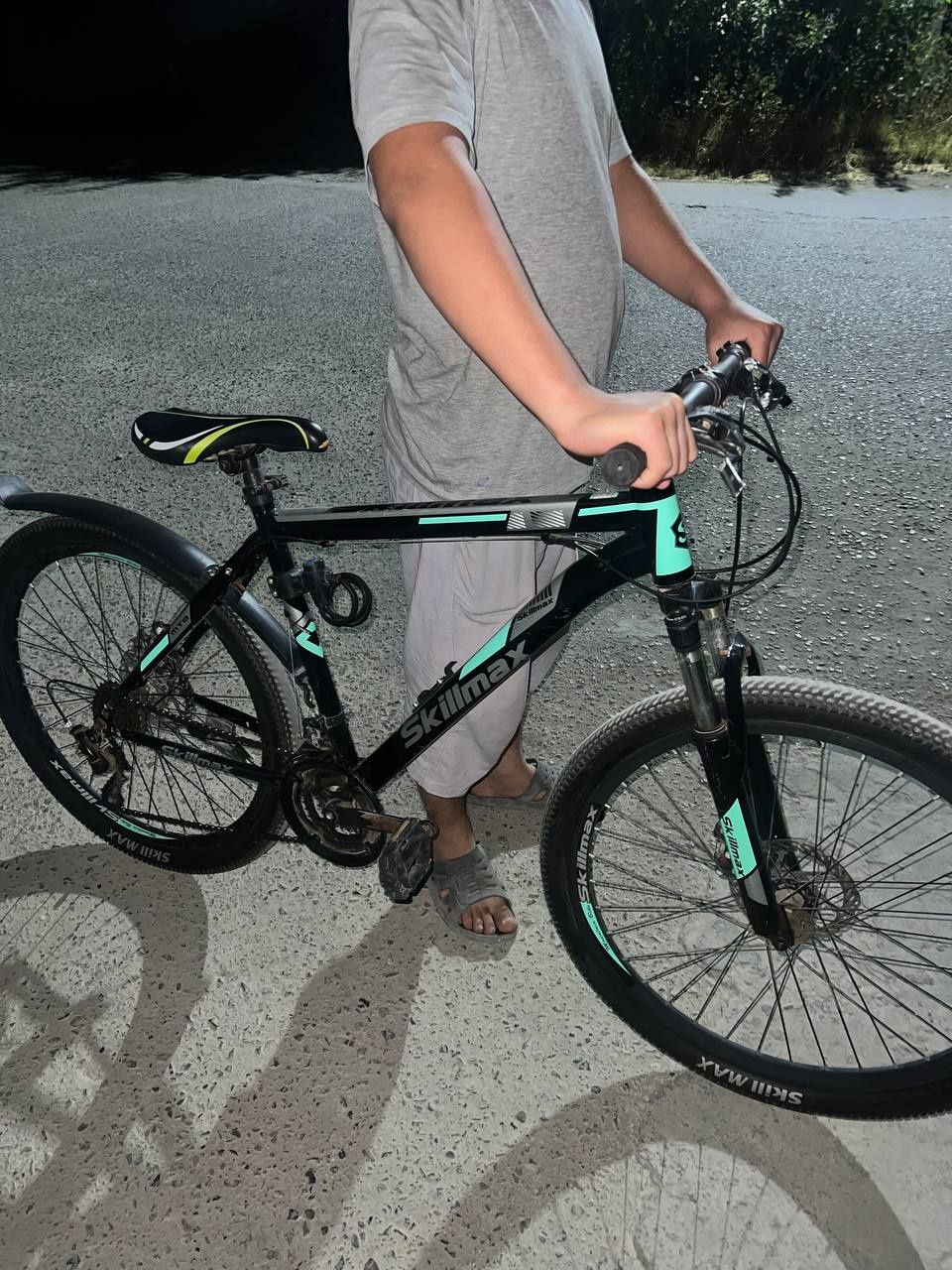Velosiped sotiladi