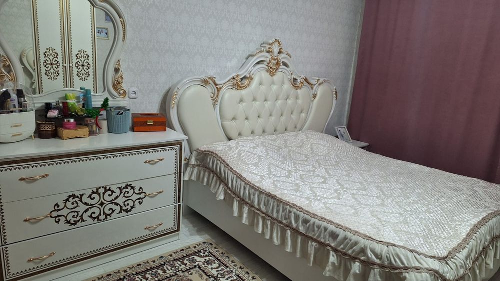 Продаётся спальный гарнитур за 250000 тыс