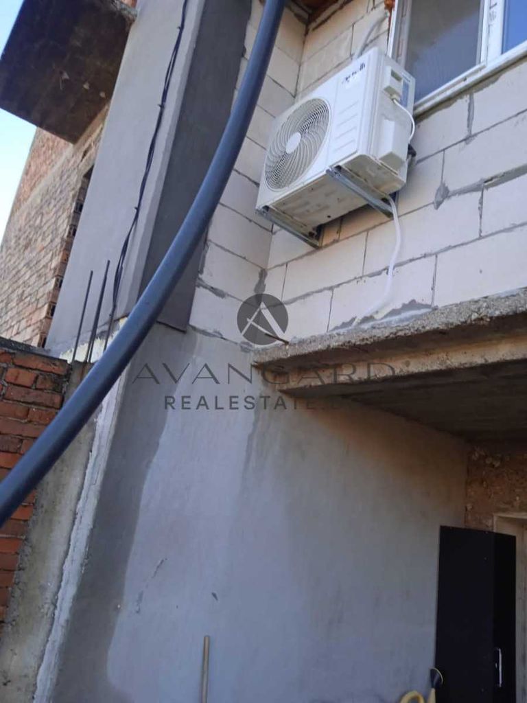 Продава се Етаж от къща в Пловдив, Прослав - 155 кв.м за 1185 €/кв.м - Снимка #6