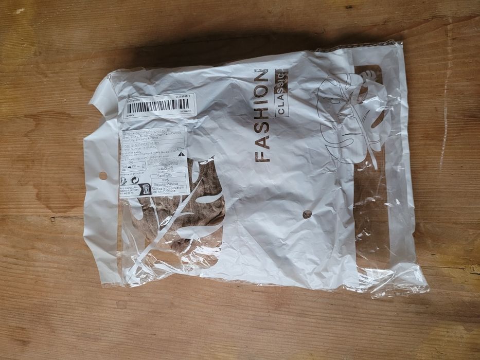 Esarfa bej pentru dama