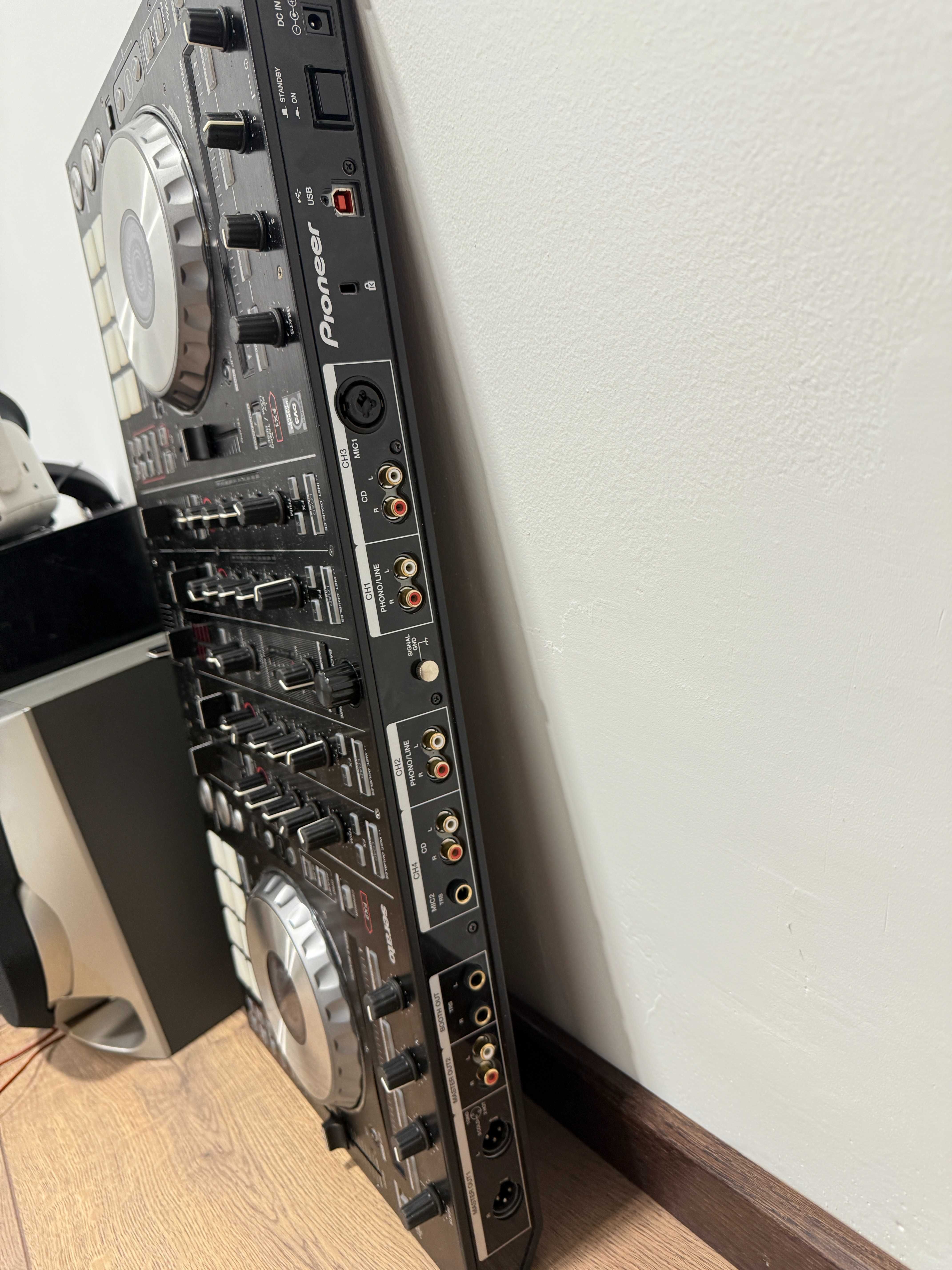Consolă DJ Pioneer DDJ-SX2 – Folosită, în stare foarte bună