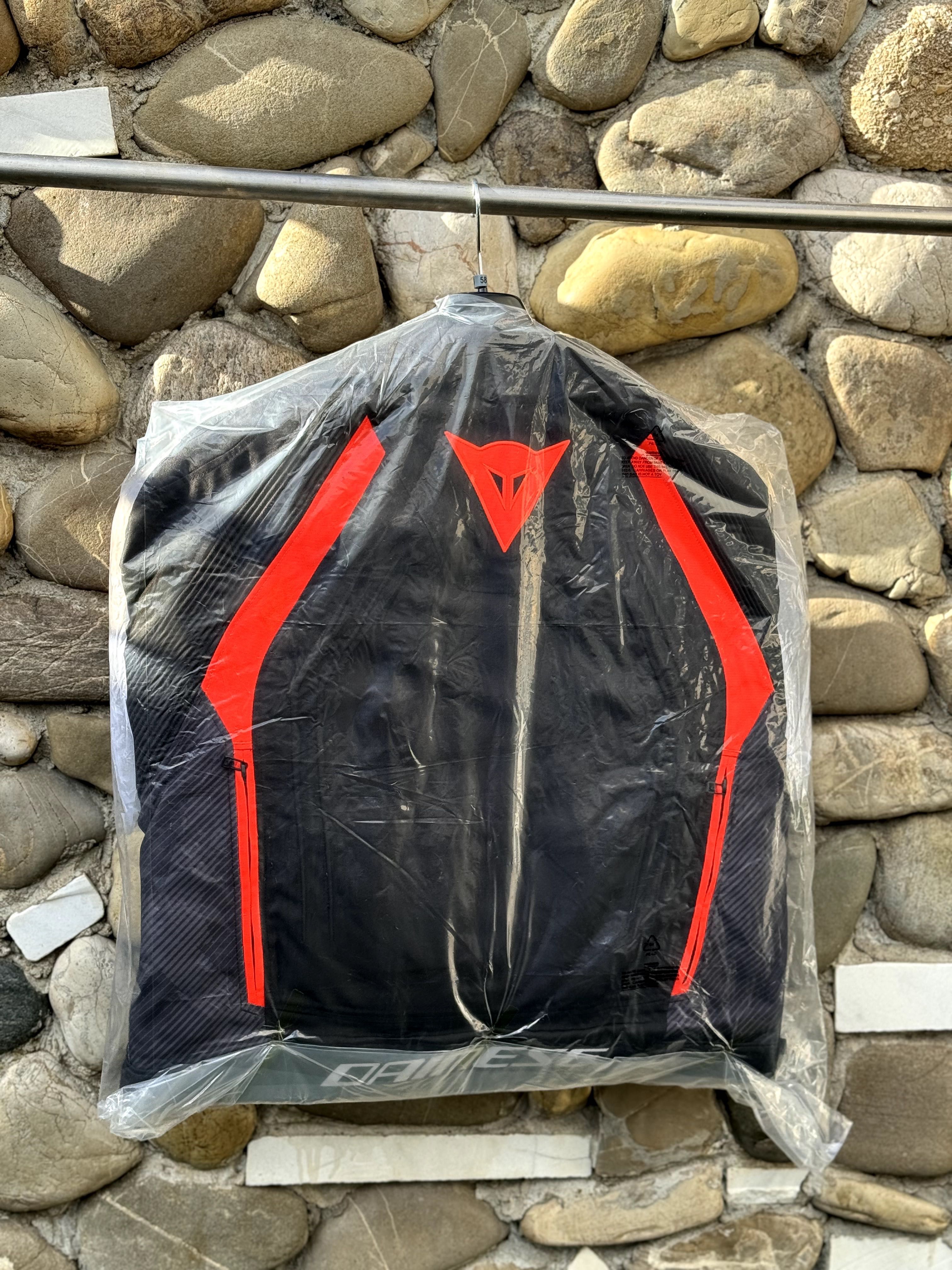 Geaca Moto Dainese Avro 5 Tex / NOUA / Nefolosita