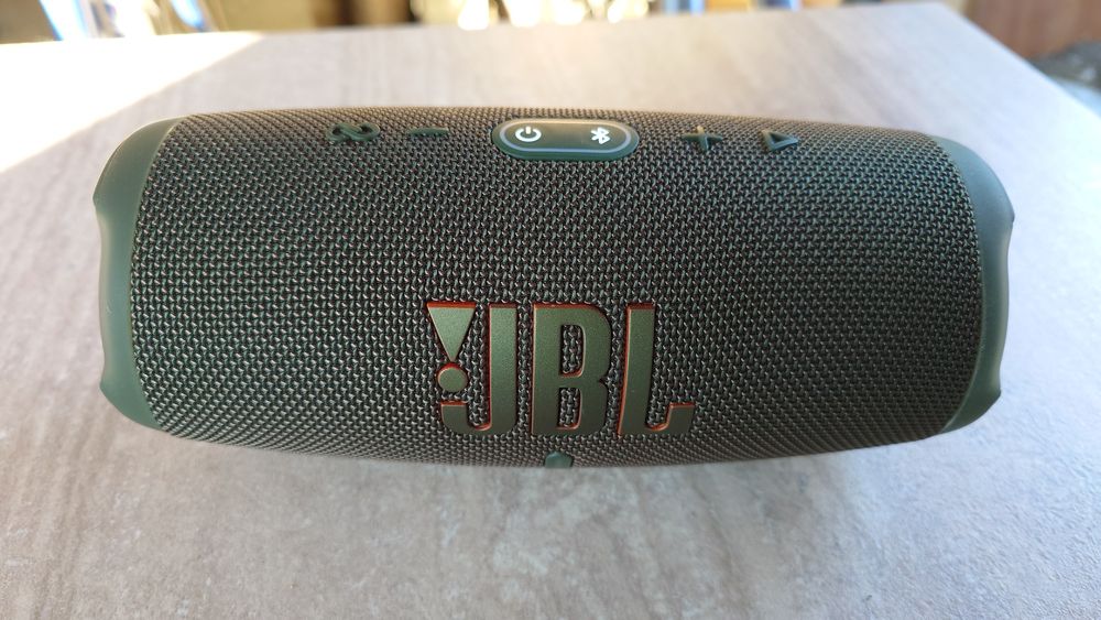 Jbl charge 5 original verde închis.