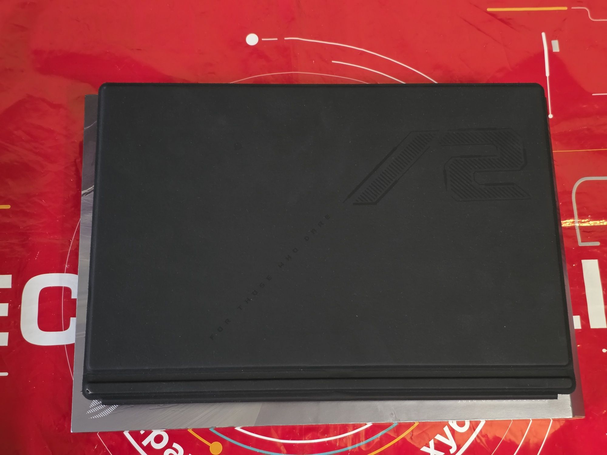 1TB ASUS ROG Flow Z13 13.4" Технополис Гаранция 2027г. Black / Черен