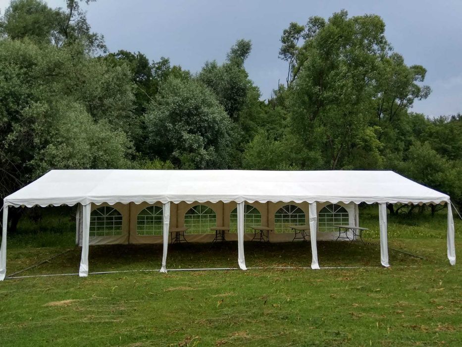 Inchiriez scaune, mese si corturi evenimente