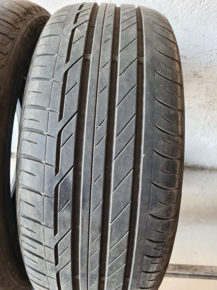 2 бр. летни гуми 225/45/19 Bridgestone DOT 4418 5,5 mm