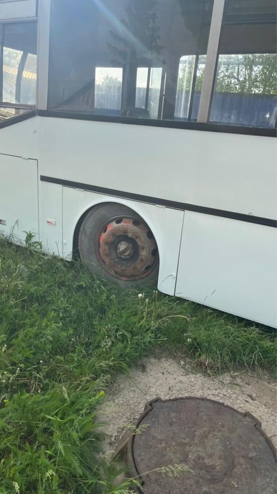 Автобус Мерседес