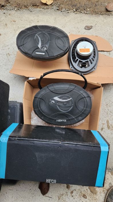 Hertz колони 6х9