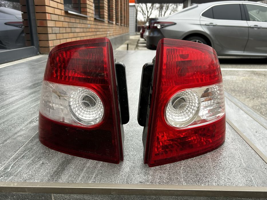 Фонари Приора 1 пара