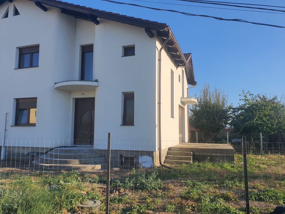 Duplex de vanzare