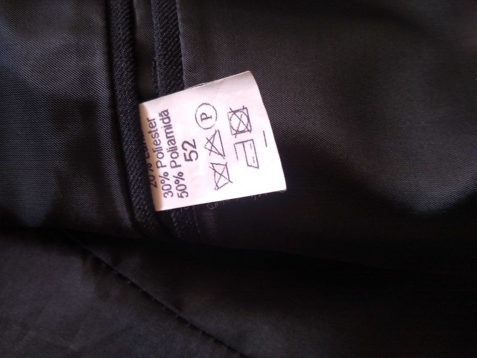 Haină și vesta costum , pe negru, stofa