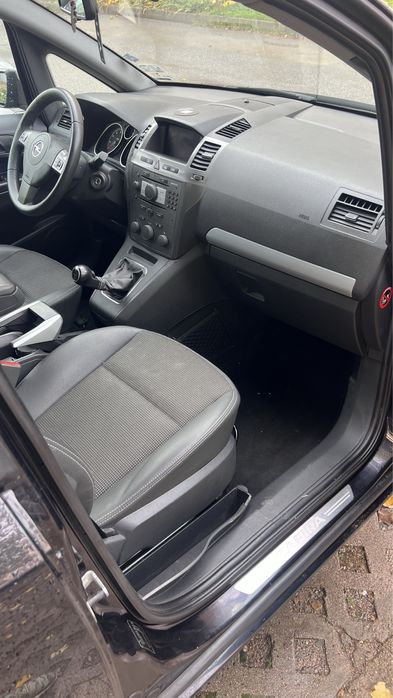 Opel Zafira Уникат