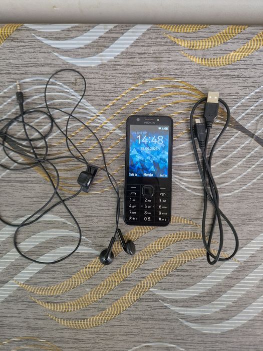Se vinde nokia 230
