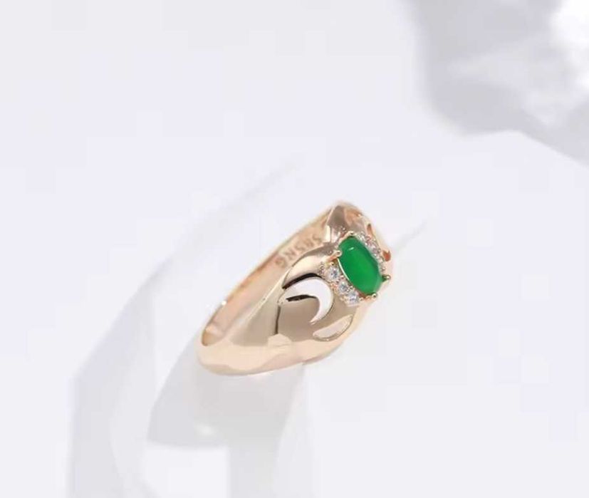 GR10,inel placat aur 14k,zirconiu alb/verde smarald, nou/marcat