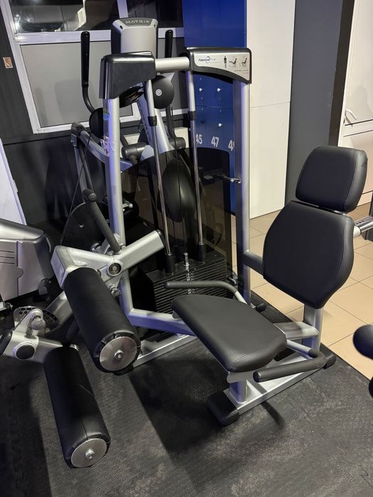 De vanzare aparat biceps femural profesional