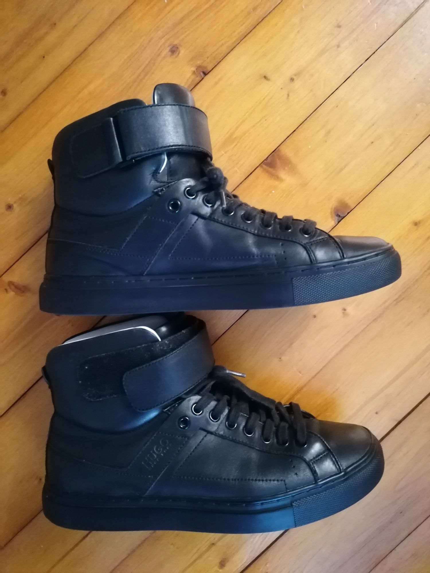 Hugo boss leather sneakers women 37