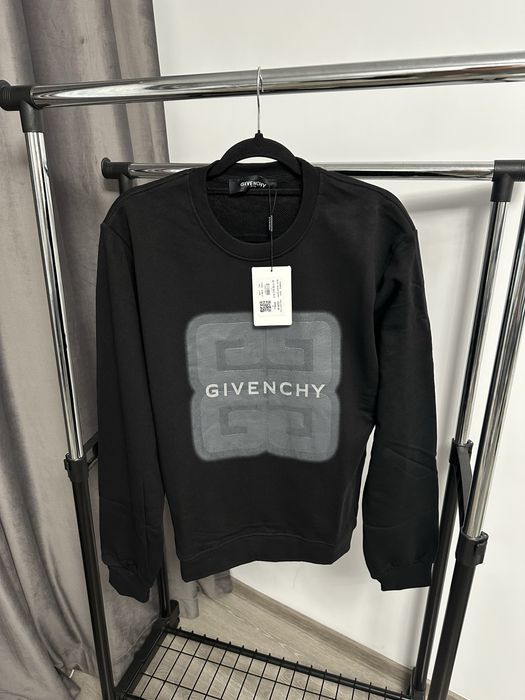 Bluza GIVENCHY super calitate