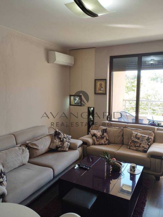 Продава се Тристаен апартамент в Пловдив, Каменица 2 - 109 кв.м за 2606 €/кв.м - Снимка #1