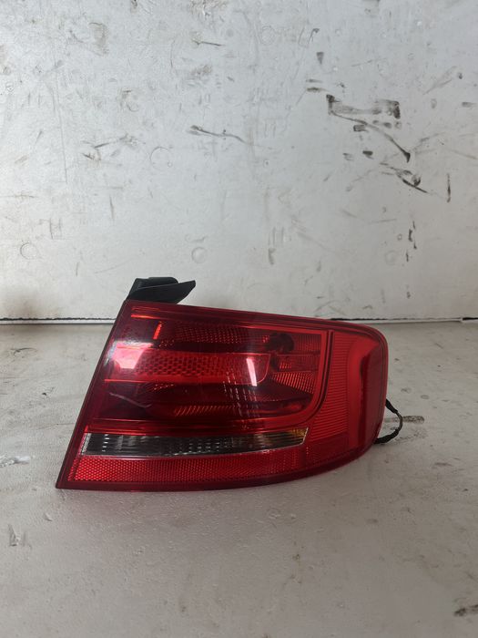 Tripla stanga dreapta caroserie Audi A4 B8 2008-2012