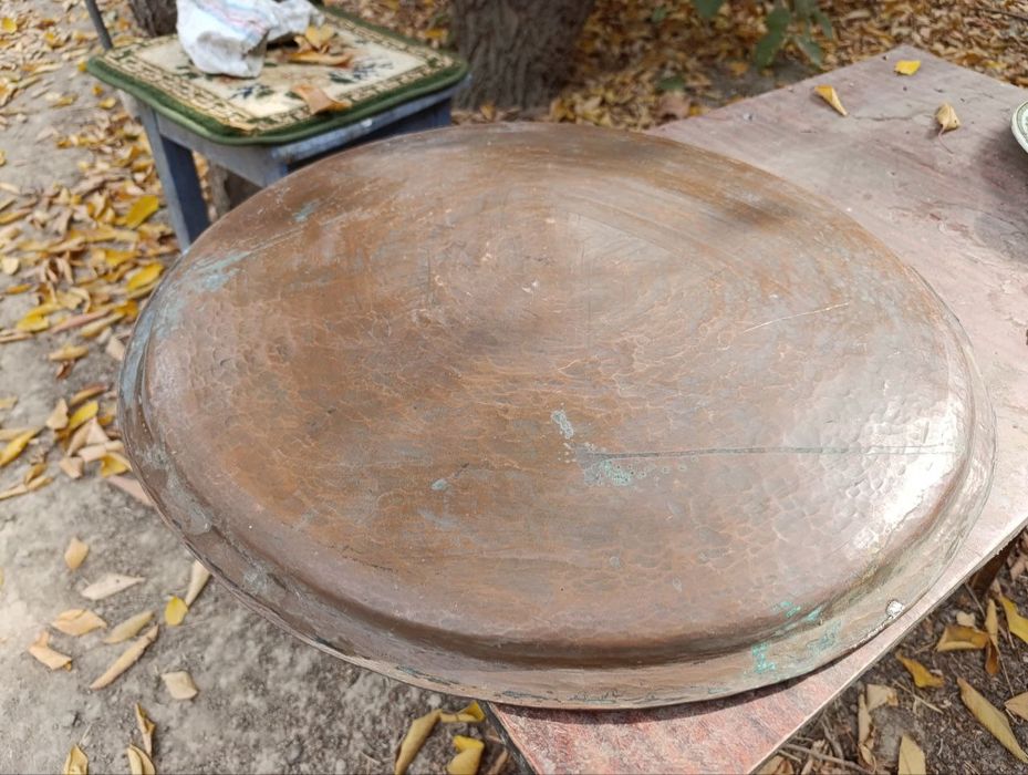 Старинный медный поднос