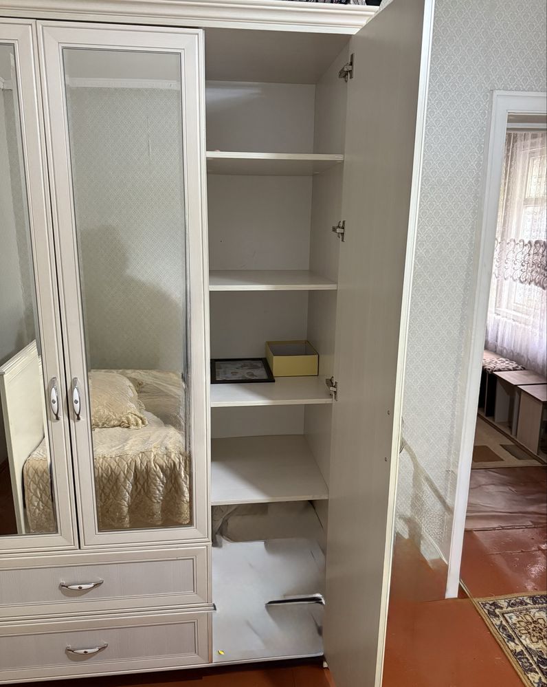 Шкаф для одежды,аа
