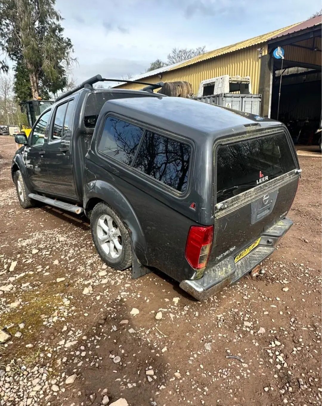 Dezmembrez Nissan Navara D40 2010-2015 2.5 190 cp  YD25DDTi