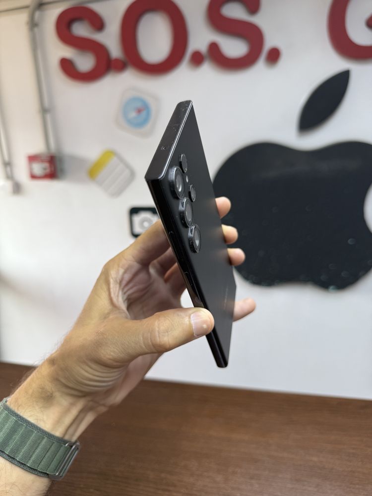 Vand Smasung S22 Ultra 256Gb black