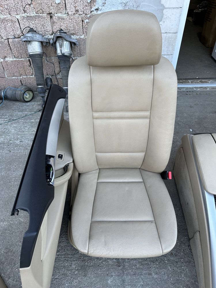 Interior piele BMW X5 E70 : Scaune / Banchete / Cotiera / Fete usi