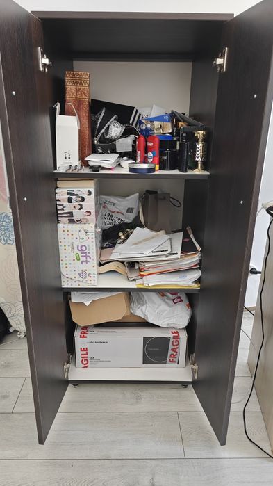 Set mobila living/dormitor,PAL 18mm, arata impecabil