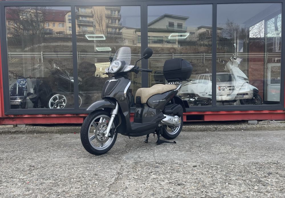 Scuter Aprilia Scarabeo 200 cc/ 1200 km / inmatriculat