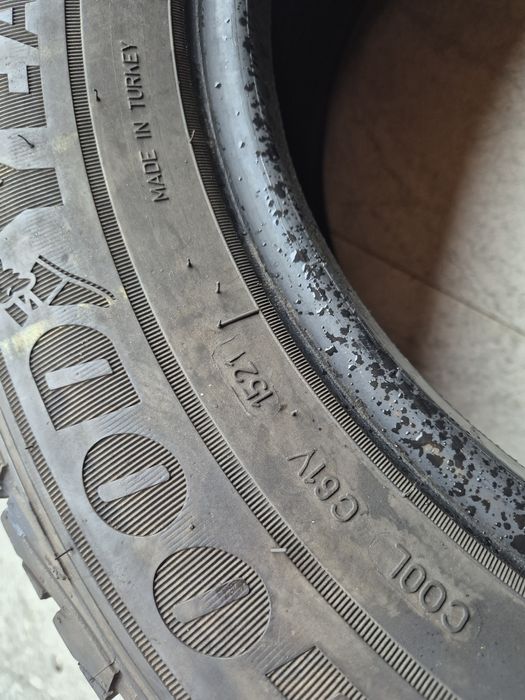 Vând cauciucuri 215/65/16 C M+S 2 buc imp Germania dot 2021//Goodyear/