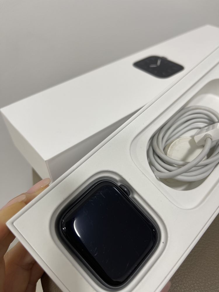 Apple watch 5 series 44 mm