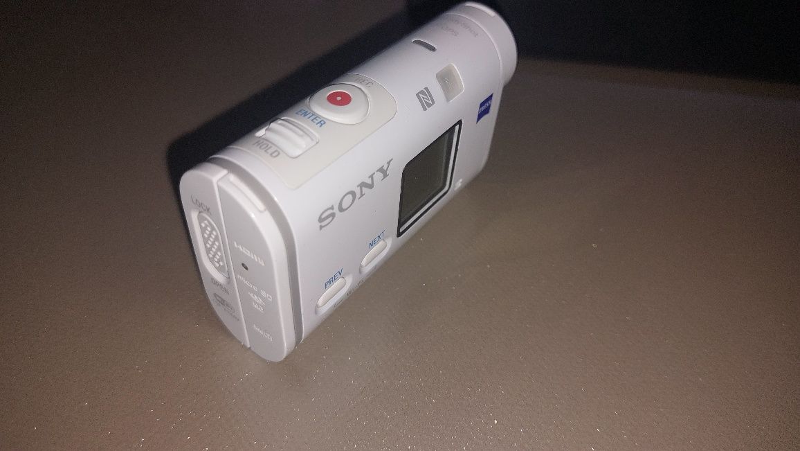 Camera video 4K Sony FDR X1000V  + Baterii rezerva si incarcator