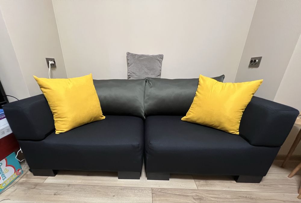 Диван от две части