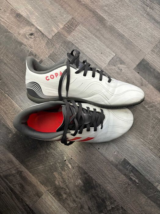 Футболни обувки за зала  -  Adidas Copa