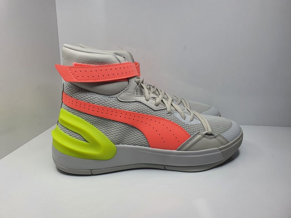 Кецове Puma SKY Modern

Чисто нови с кутия.

Размер 44 стелка 28.5 см.