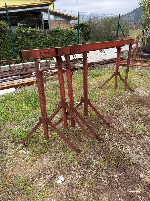 Capre metalice extensibile