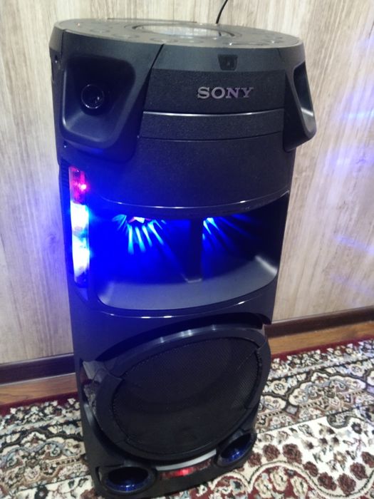 Продаю муз.центр SONY