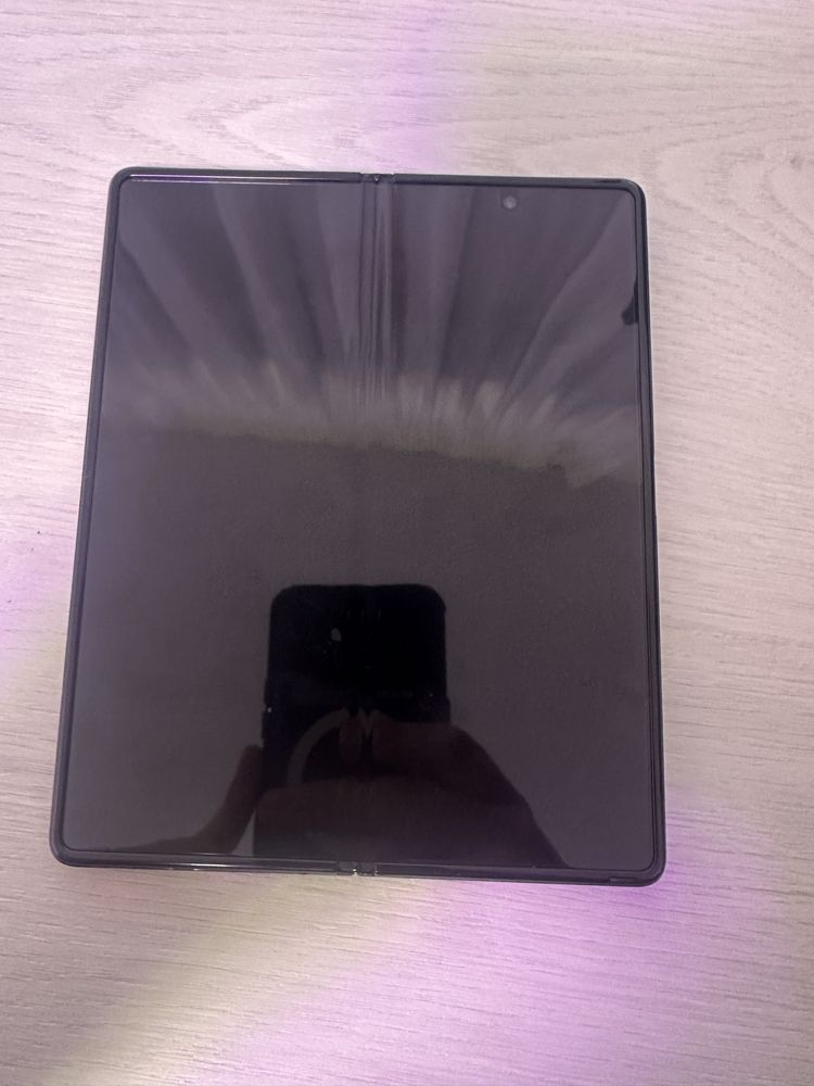 Samsung Z Fold 2